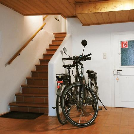 Helles Apartment Fuer 1-2 Pers. Mit Parkplatz Und Wifi Kraiburg am Inn Kültér fotó